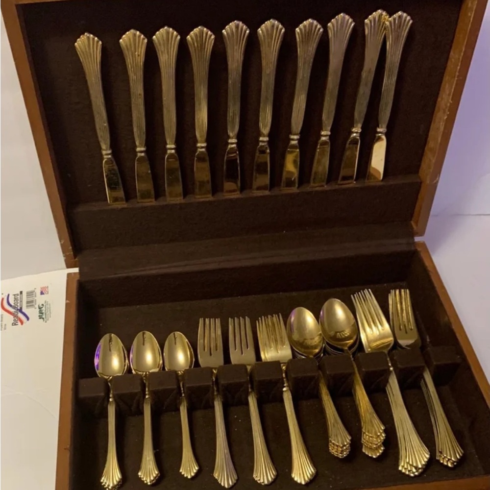 57pc Rogers 24K Gold-plated Flatware-SVC for 9